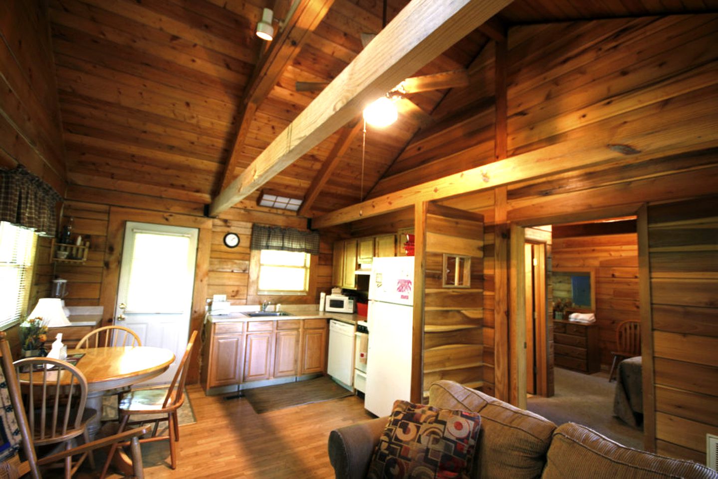 Romantic Cabin Rental in the Forest near Beckley, West Virginia