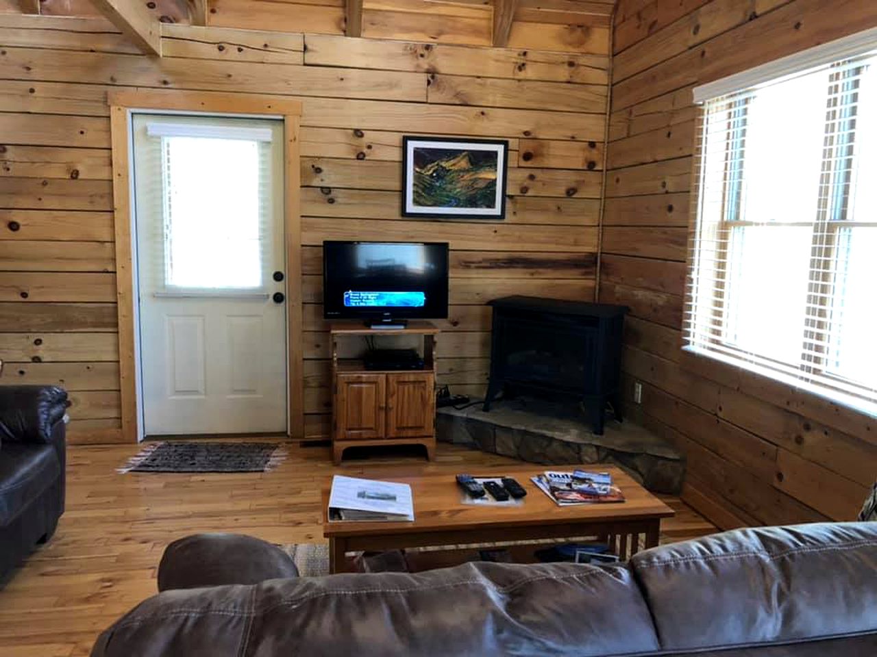 Rustic Cabin Rental near the Gauley River in West Virginia