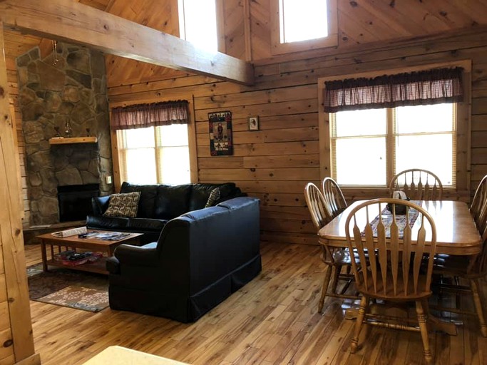 Cabins (Hico, West Virginia, United States)