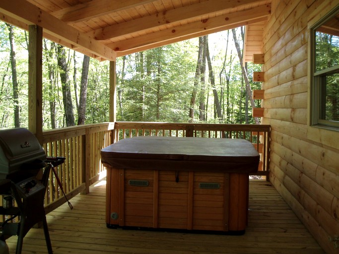 Cabins (Hico, West Virginia, United States)