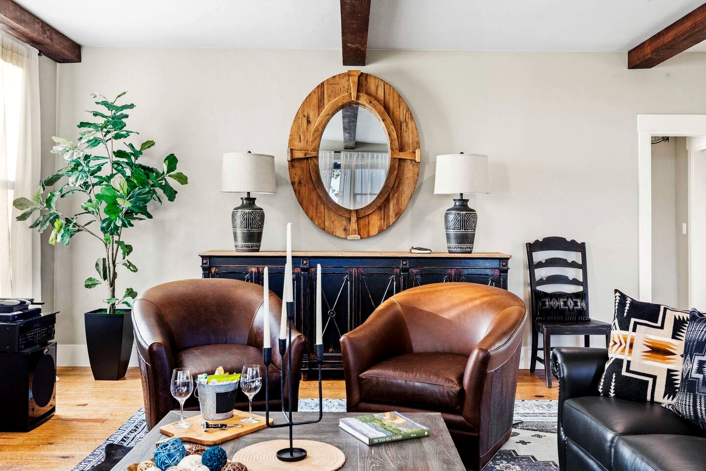 Countryside Cabin with Dreamy Interior Design in Fredericksburg, Texas