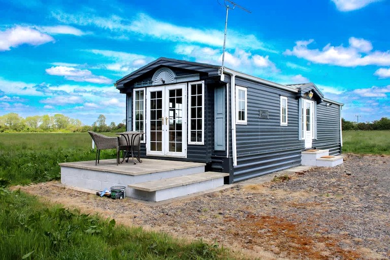 Captivating Countryside Cottage Haven near Lincolnshire Wolds in Lincolnshire