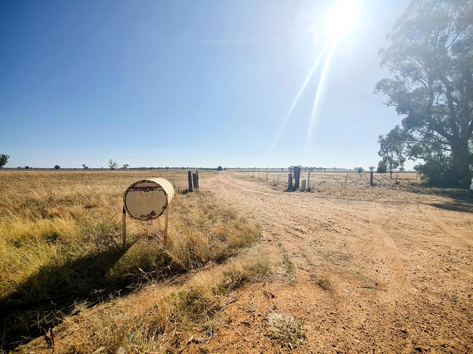 Tiny Houses (Australia, Parkes Shire, New South Wales)