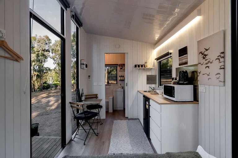 Tiny Houses (Australia, Mansfield, Victoria)