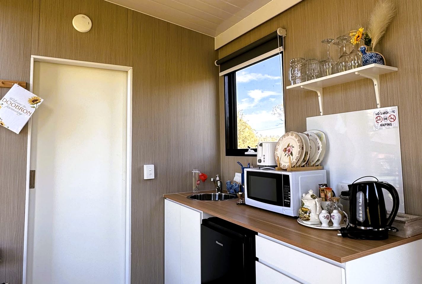 Countryside Tiny House Well Equipped in Werris Creek, New South Wales