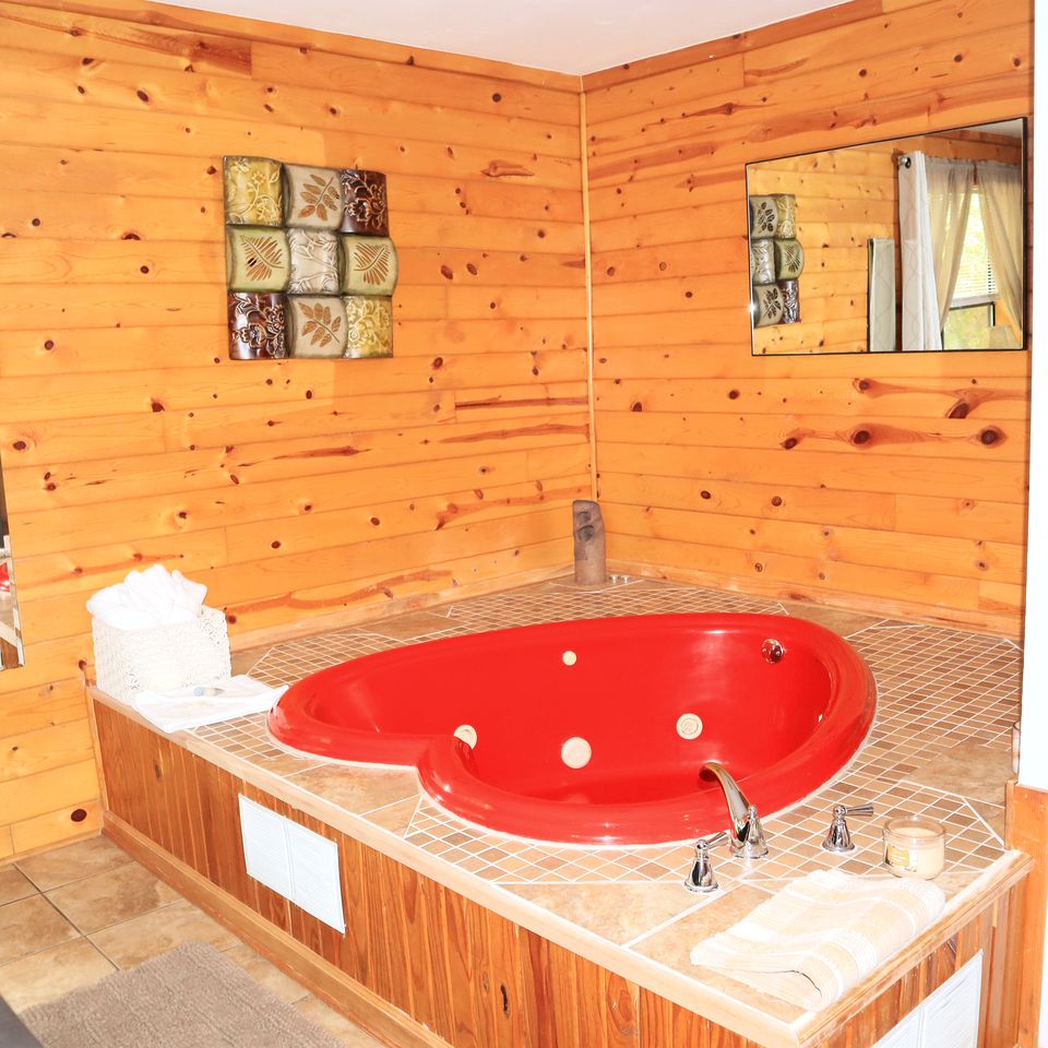 Charming Cabin Rental Perfect for Couples in Carroll County, Arkansas