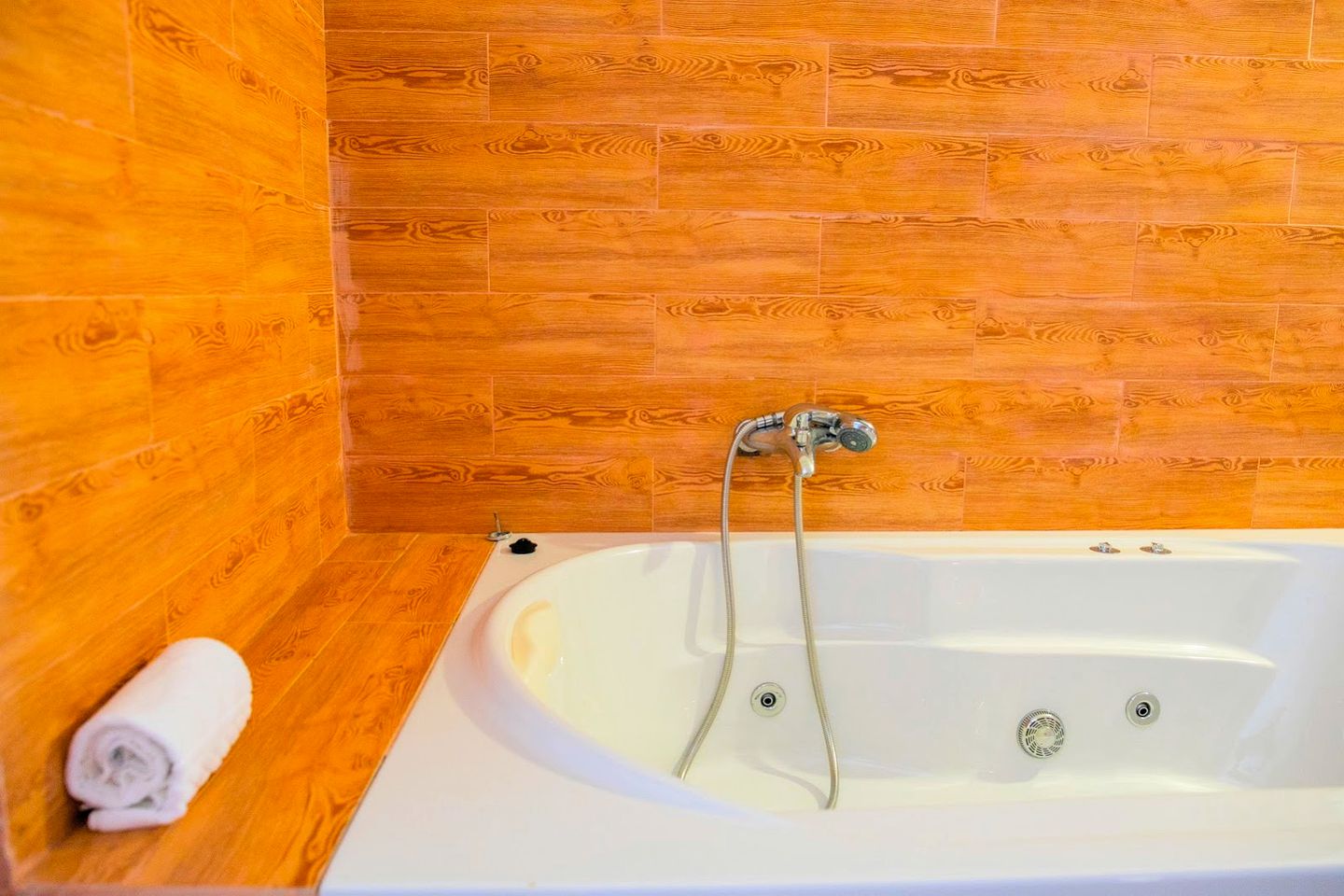 Gorgeous Cave Suites for a Romantic Getaway near Granada, Spain