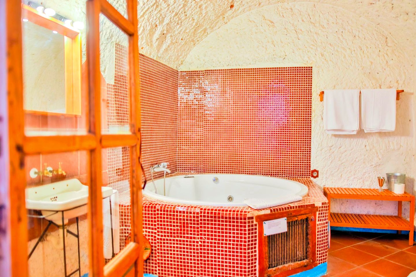 Gorgeous Cave Suites for a Romantic Getaway near Granada, Spain