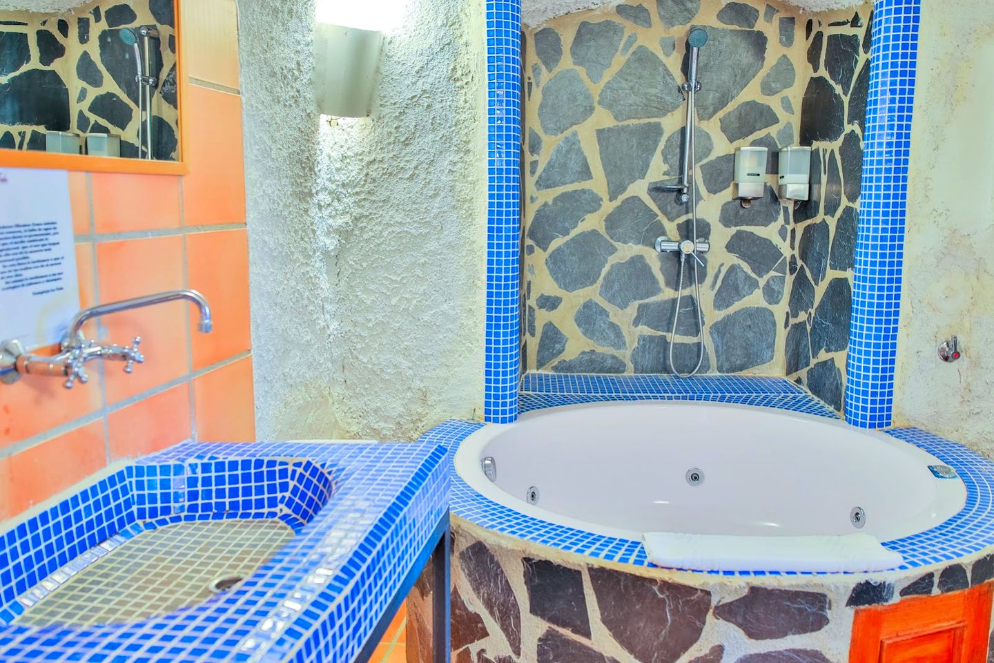 Gorgeous Cave Suites for a Romantic Getaway near Granada, Spain