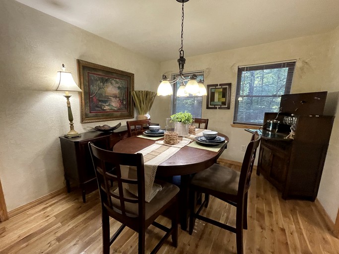 Cabins (United States of America, Mount Ida, Arkansas)