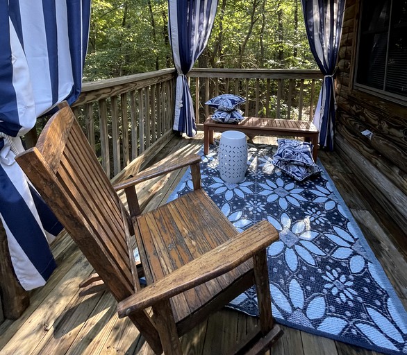 Cabins (United States of America, Mount Ida, Arkansas)