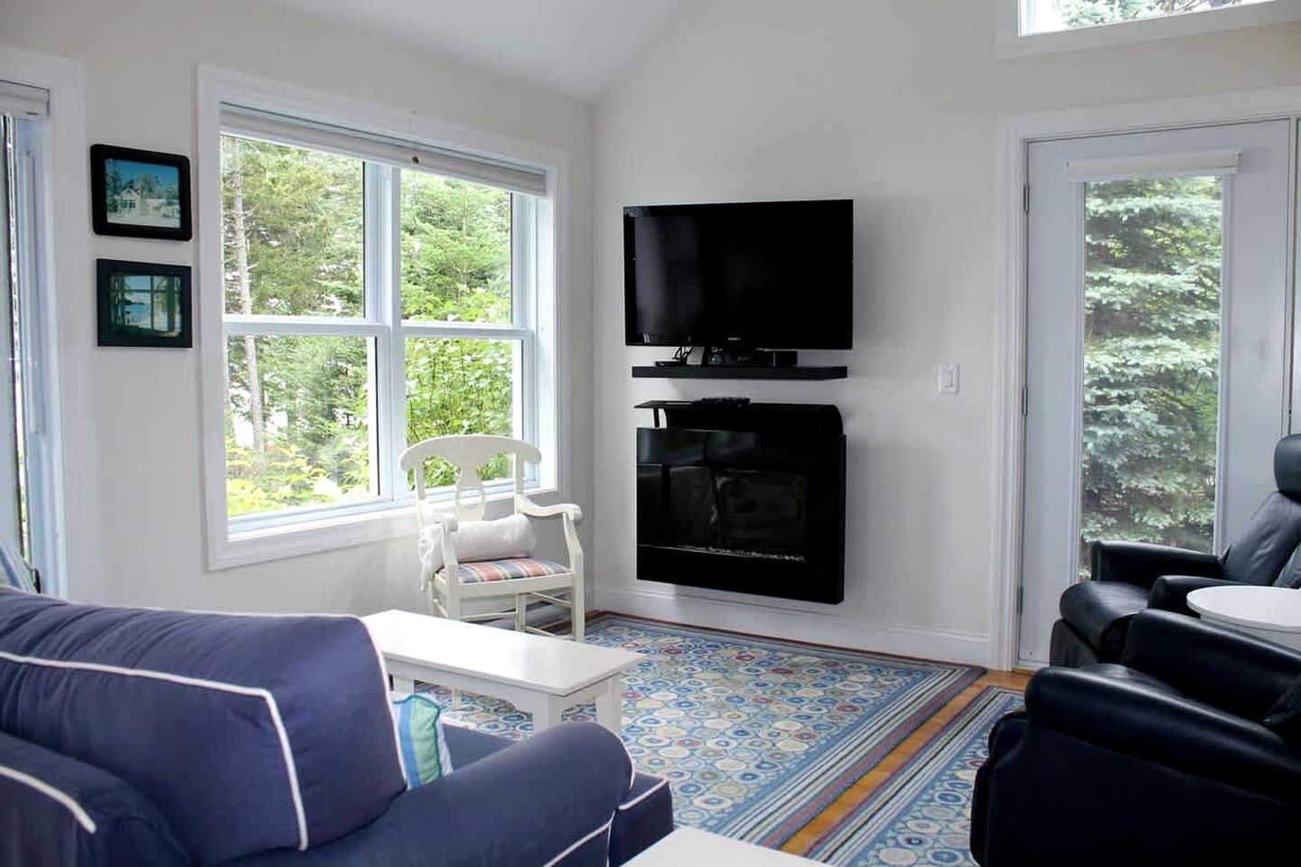 Romantic Waterfront Cottage with Private Beach & Fireplace Near Hancock, Maine