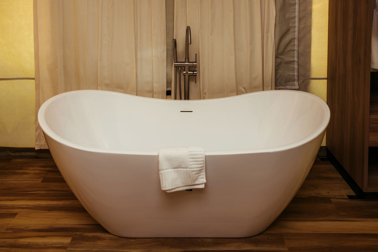 Outstanding Tent with Nice Forest Sights in Fredericksburg, Texas