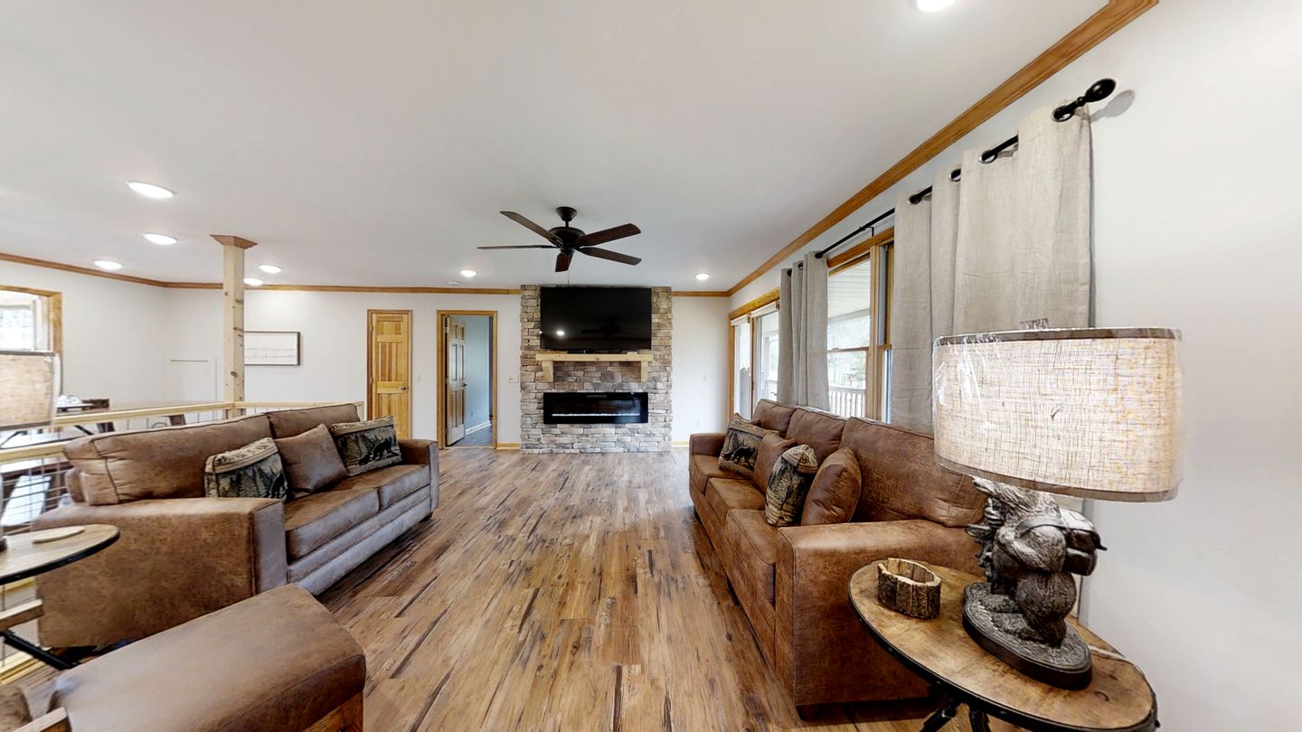 Gorgeous Cottage Nestled Amidst Trees with Foosball and Pool Table in Sevierville, Tennessee