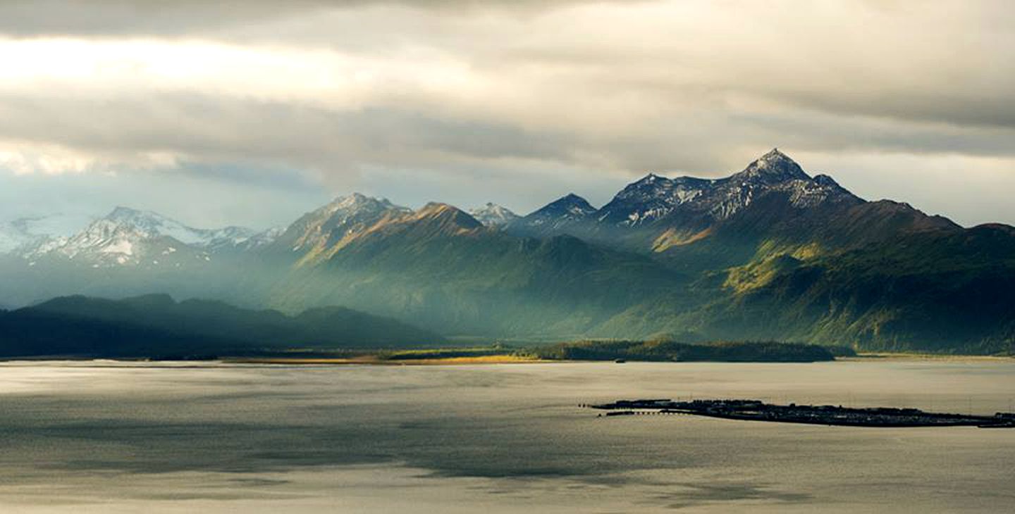 Rustic Log Cabin Rentals in Kachemak Bay, Alaska