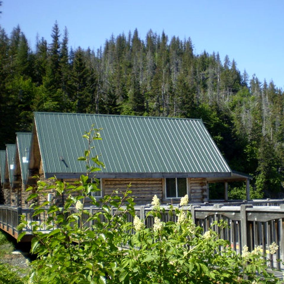 Rustic Log Cabin Rentals in Kachemak Bay, Alaska
