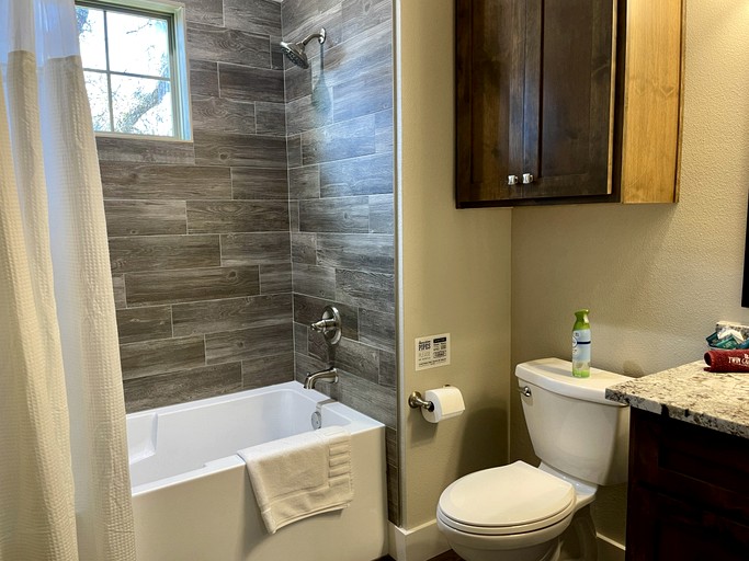 Cottages (United States of America, Granbury, Texas)