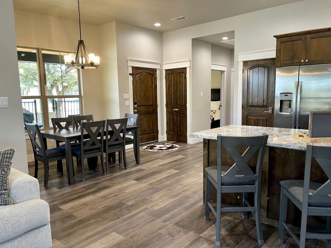 Breathtaking Secluded Cottage in Granbury, Texas