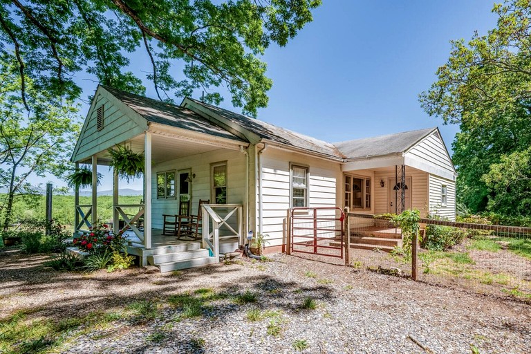 Cottages (United States of America, Bedford, Virginia)