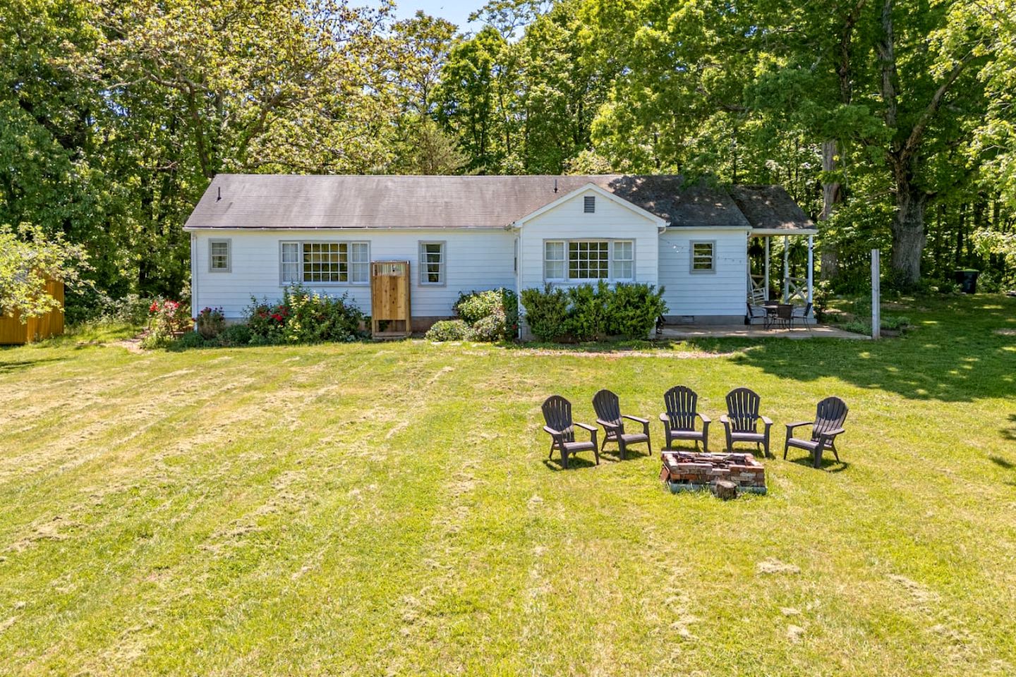 Spectacular Cottage with Incredible Forest Sights in Bedford, Virginia