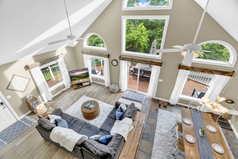 Cabins (United States of America, Dandridge, Tennessee)