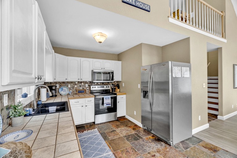 Cabins (United States of America, Dandridge, Tennessee)