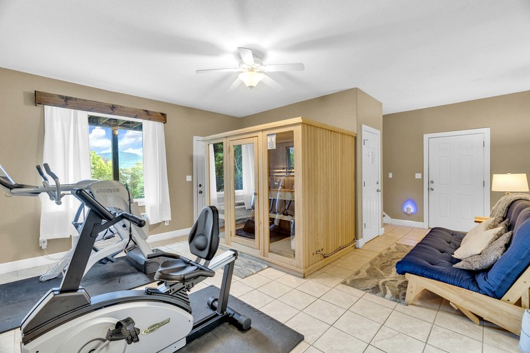 Cabins (United States of America, Dandridge, Tennessee)