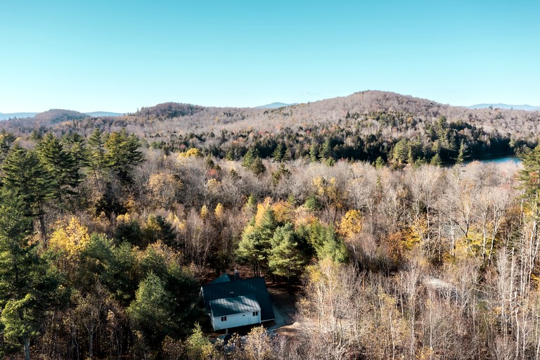 A-Frames (United States of America, Jamaica, Vermont)