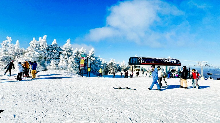 A-Frames (United States of America, Jamaica, Vermont)