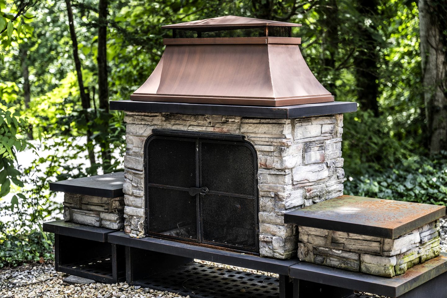 Secluded Luxury Cabin with Hot Tub, Arcade, and Fireplace near Great Smoky Mountains, Tennessee