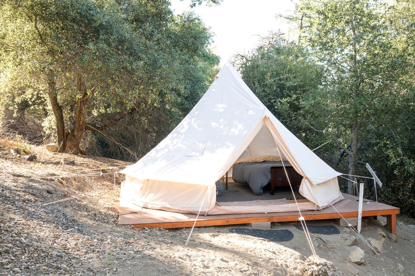 Cozy Bell Tent with Valley Views and Off-Grid Glamping near Palomar Mountain California