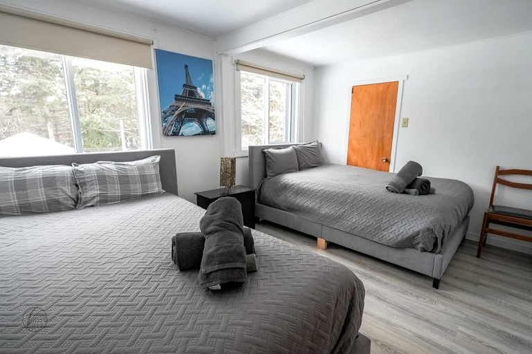 Cabins (Canada, Saint Come, Quebec)