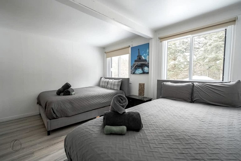 Cabins (Canada, Saint Come, Quebec)