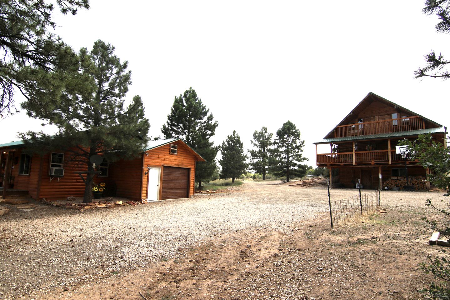 Cozy Cabin with Fire Pit in Monticello, Utah