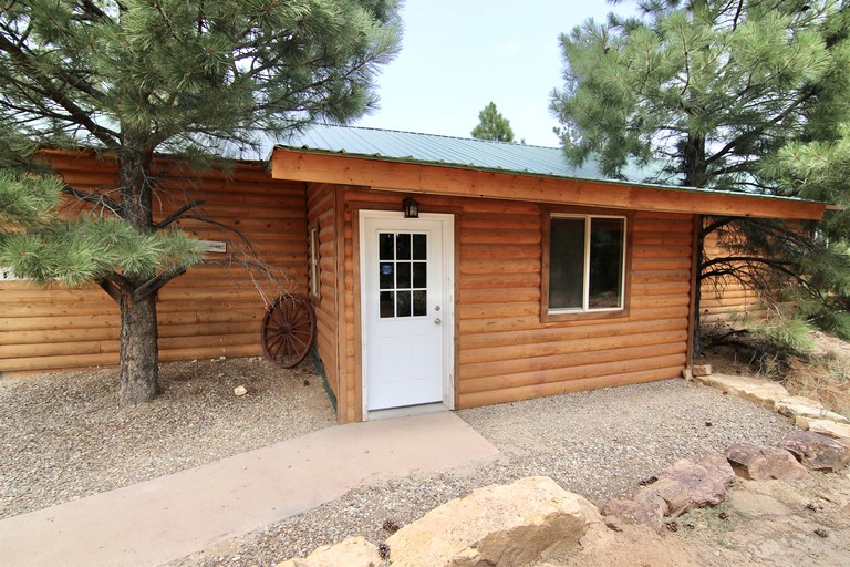 Cabins (United States of America, Monticello, Utah)