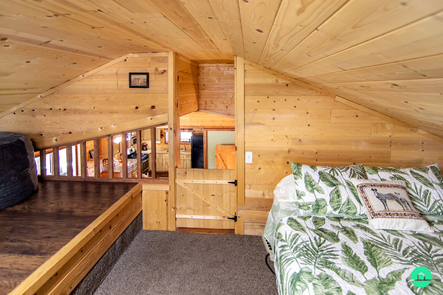 Cozy Cabin with Fire Pit in Monticello, Utah