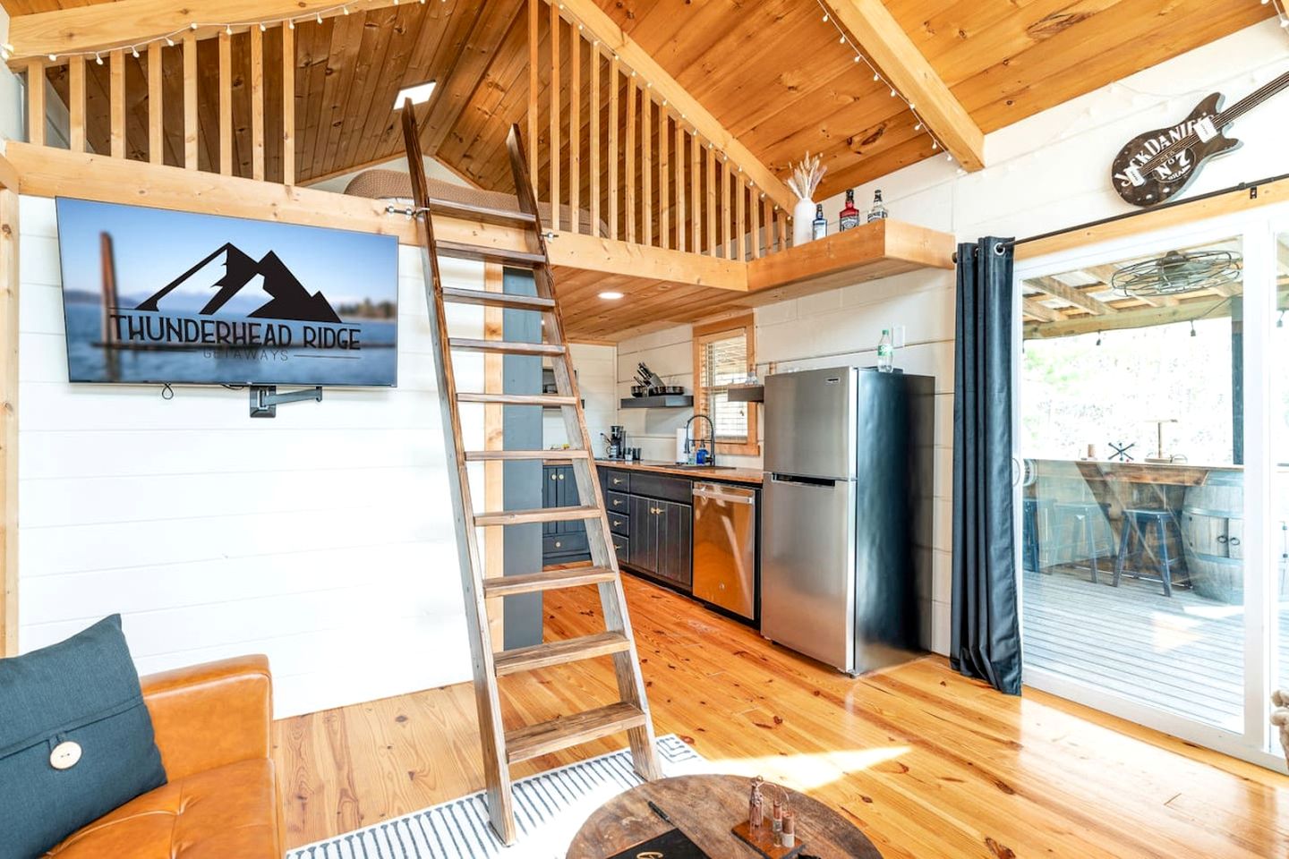 Cozy Cabin Near Great Smoky Mountains National Park, Tennessee