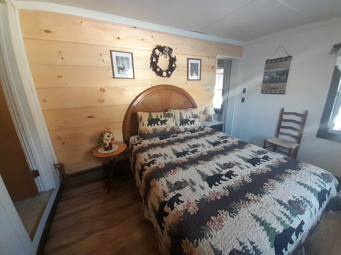 Cabins (United States of America, Blue Mountain Lake, New York)