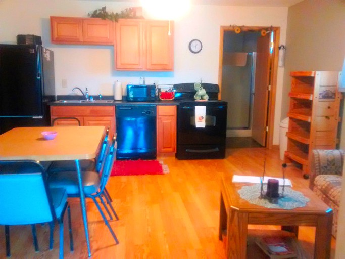 Wagner Bunkhouse and Cabins, Cabins 29356, Burwell, United States of