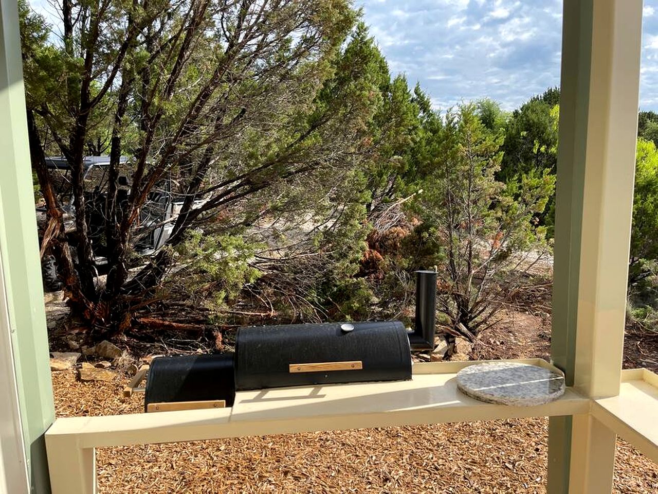 Cozy Cabin for Glamping Stay on Lake Godstone, Texas