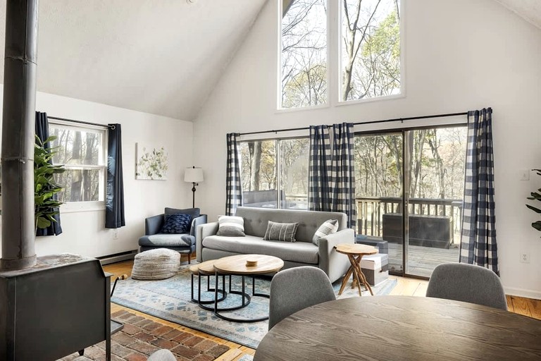 Cabins (United States of America, Rock Gap, West Virginia)