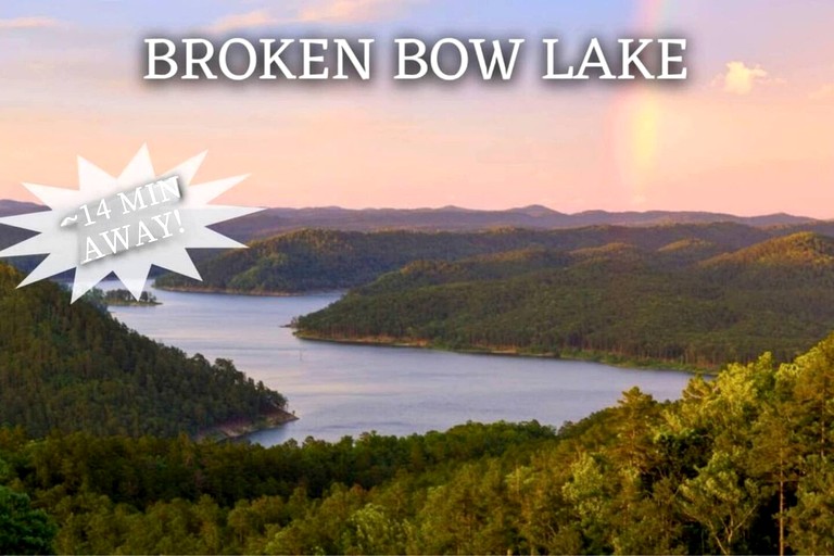 Cabins (United States of America, Broken Bow, Oklahoma)