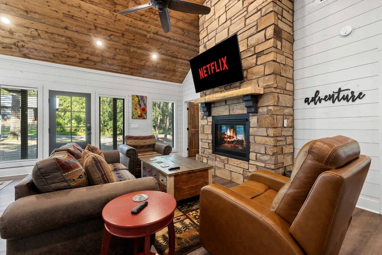 Cabins (United States of America, Broken Bow, Oklahoma)