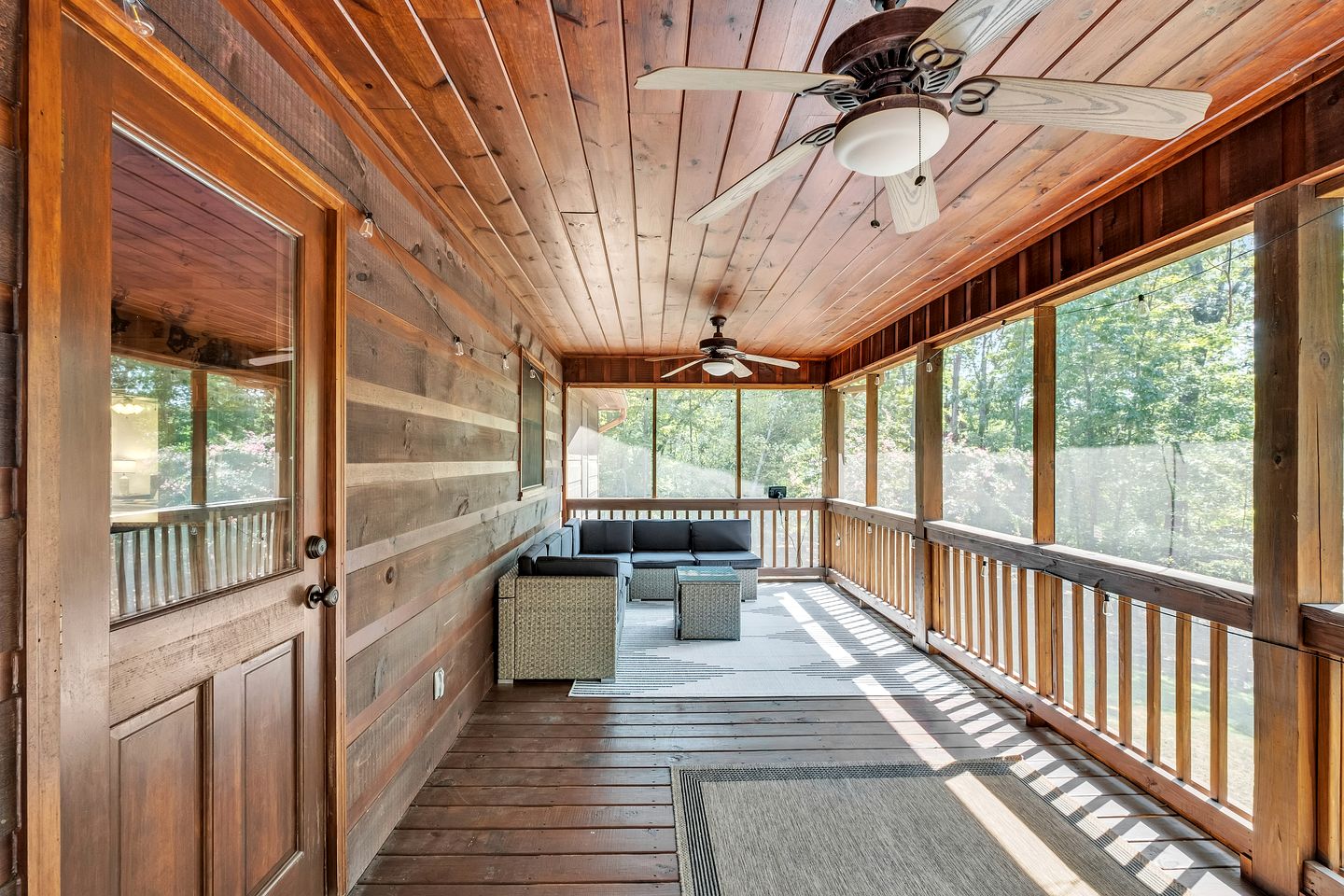 Cozy Cabin with Porch and Game Room in Ellijay, Georgia