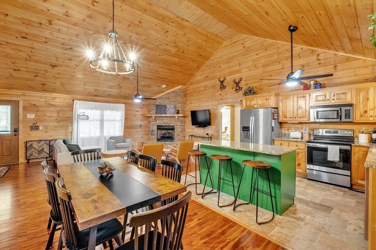 Cabins (United States of America, Ellijay, Georgia)
