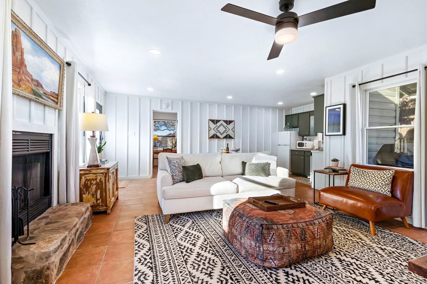 Cozy Cabin in Ingram, Texas for Romantic Weekends Away