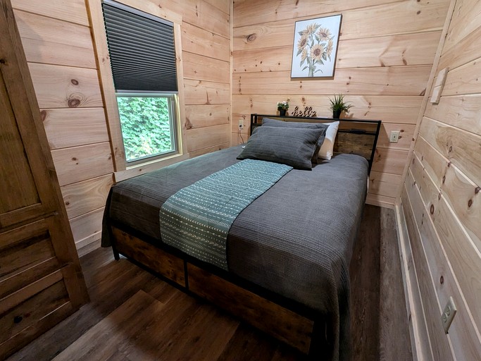 Cabins (United States of America, Bryson City, North Carolina)