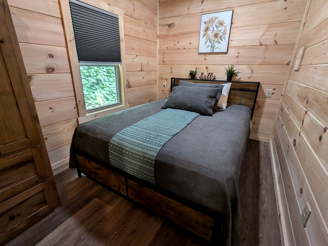 Cozy Cabin Nestled in the Mountains in Bryson City, North Carolina