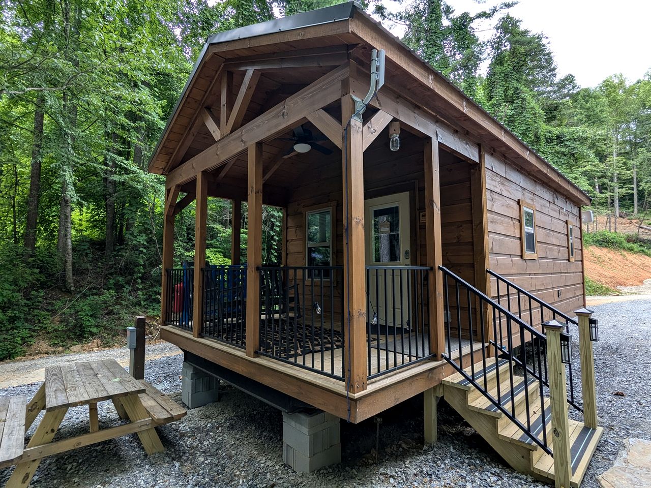 Cozy Cabin Nestled in the Mountains in Bryson City, North Carolina