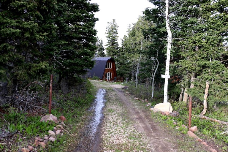 Log Cabins (Coalville, Utah, United States)